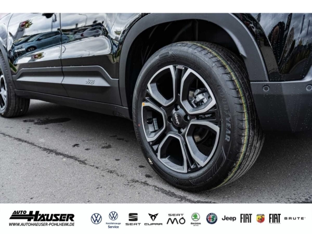 Jeep Avenger 1.2 e-Hybrid MY25 SUMMIT EL. HECKKL. NAVI KEYLESS KAMERA PDC LED