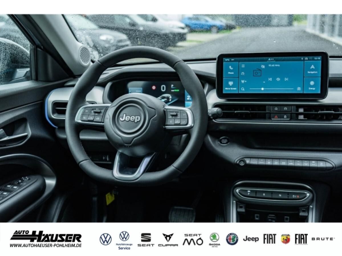 Jeep Avenger Elektro BEV MY25 Summit WÄRMEPUMPE PANO EL. HECKKL. NAVI