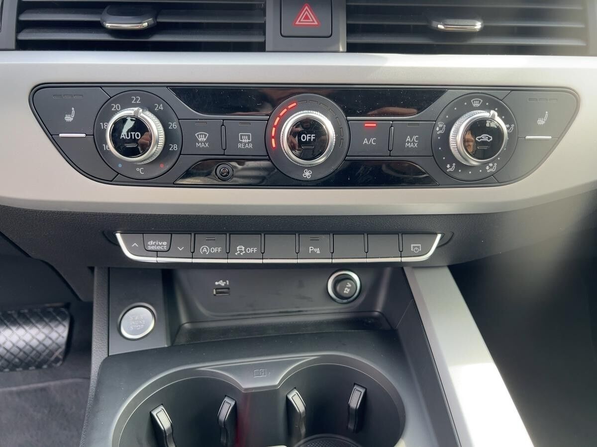 Audi A4 35 2.0 TFSI Avant advanced Audi A4 35 2.0 TFSI Avant advanced