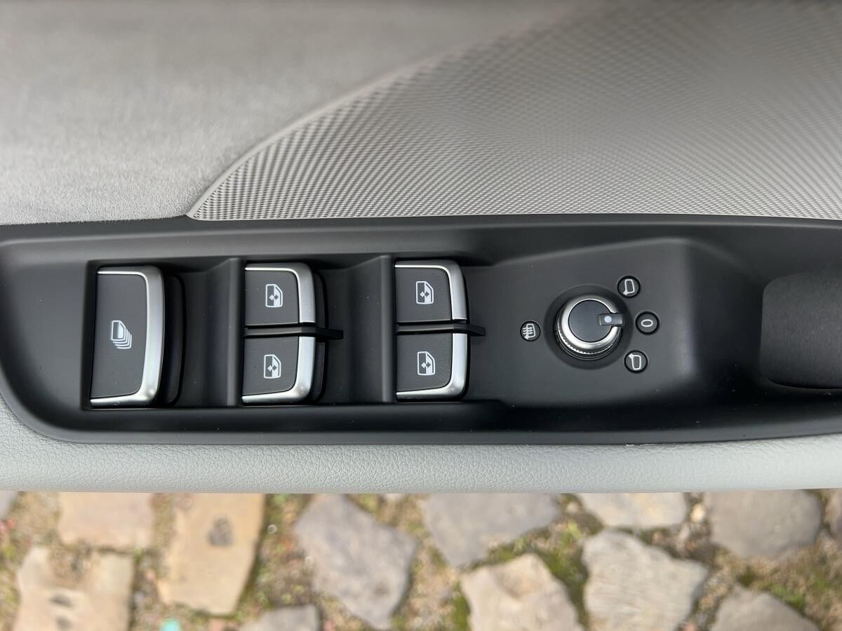 Audi A3 Cabriolet 2.0 TDI Sport PDC LED SHZ