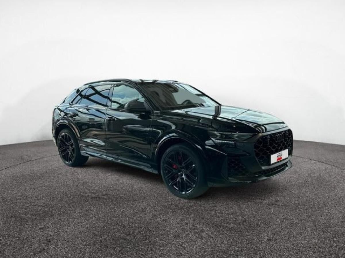 Audi RS Q8 performance B&O Laser 23"