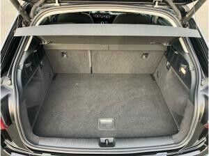 Audi Q2 35 TFSI S-tronic / MMI-Navi+, LED, RFK, SHZ