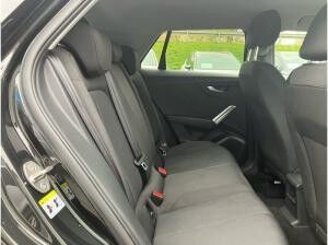 Audi Q2 35 TFSI S-tronic / MMI-Navi+, LED, RFK, ACC