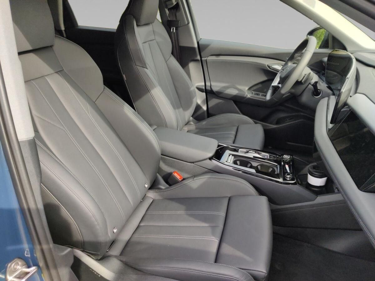 Audi Q6 e-tron performance S Line TechPro Pano B&O Audi Q6 e-tron performance S Line TechPro Pano B&O