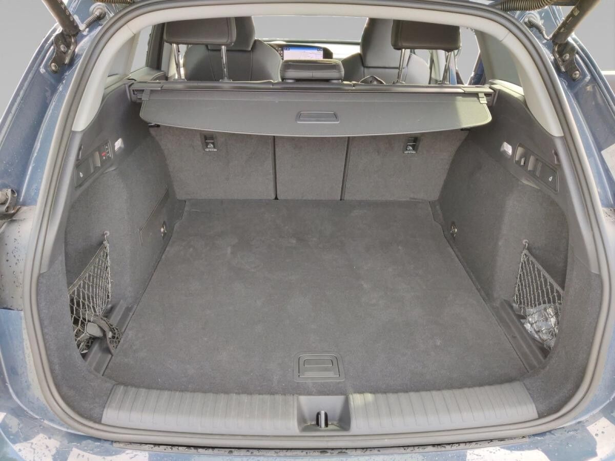 Audi Q6 e-tron performance S Line TechPro Pano B&O Audi Q6 e-tron performance S Line TechPro Pano B&O