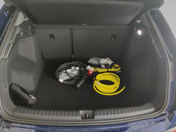 Audi Q4 e-tron 45 77 kWh Kamera AHK Sportsitze