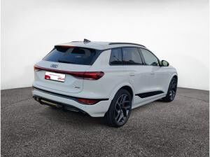 Audi Q6 e-tron quattro 2 x S line 95 kWh TechPro Pano Audi Q6 e-tron quattro 2 x S line 95 kWh TechPro Pano