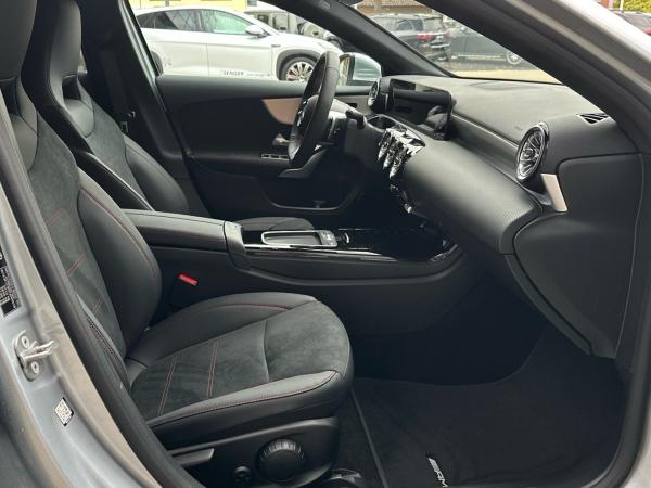 Mercedes-Benz A 200 d AMG Multibeam-LED 360°-Kamera Panorama