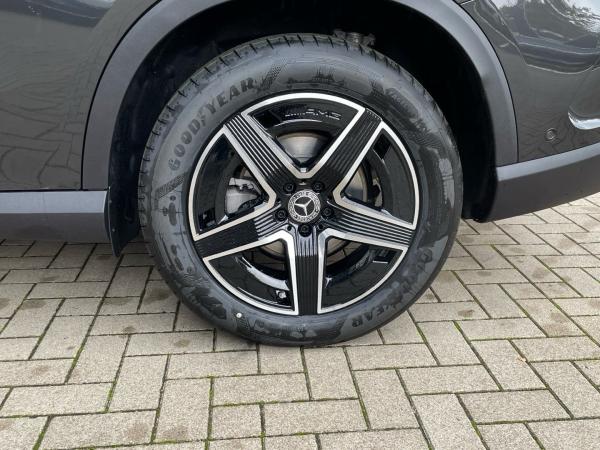 Mercedes-Benz GLC 220 d 4M AMG Panorama DigitalLight AHK 360°K