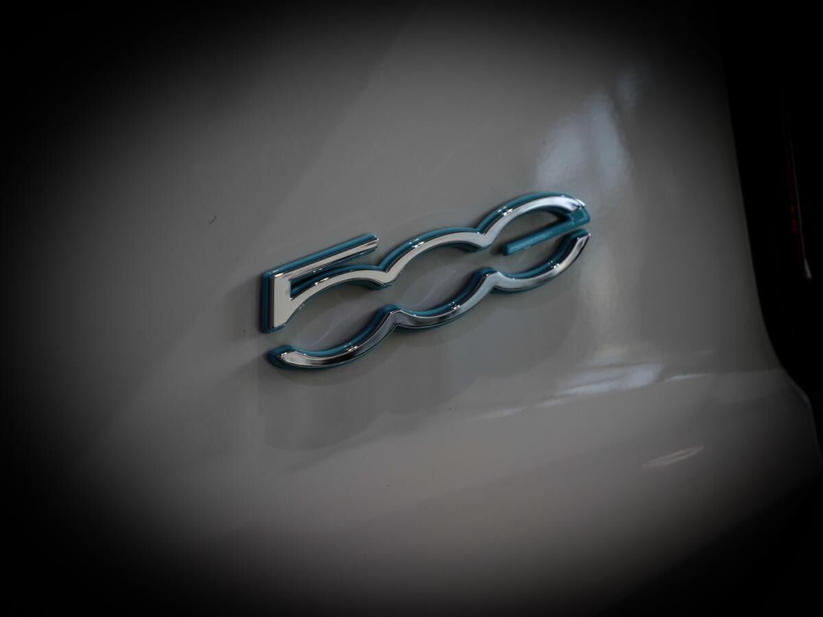 Fiat 500e La Prima ⚡inkl. Farbe⚡Leder⚡Navi