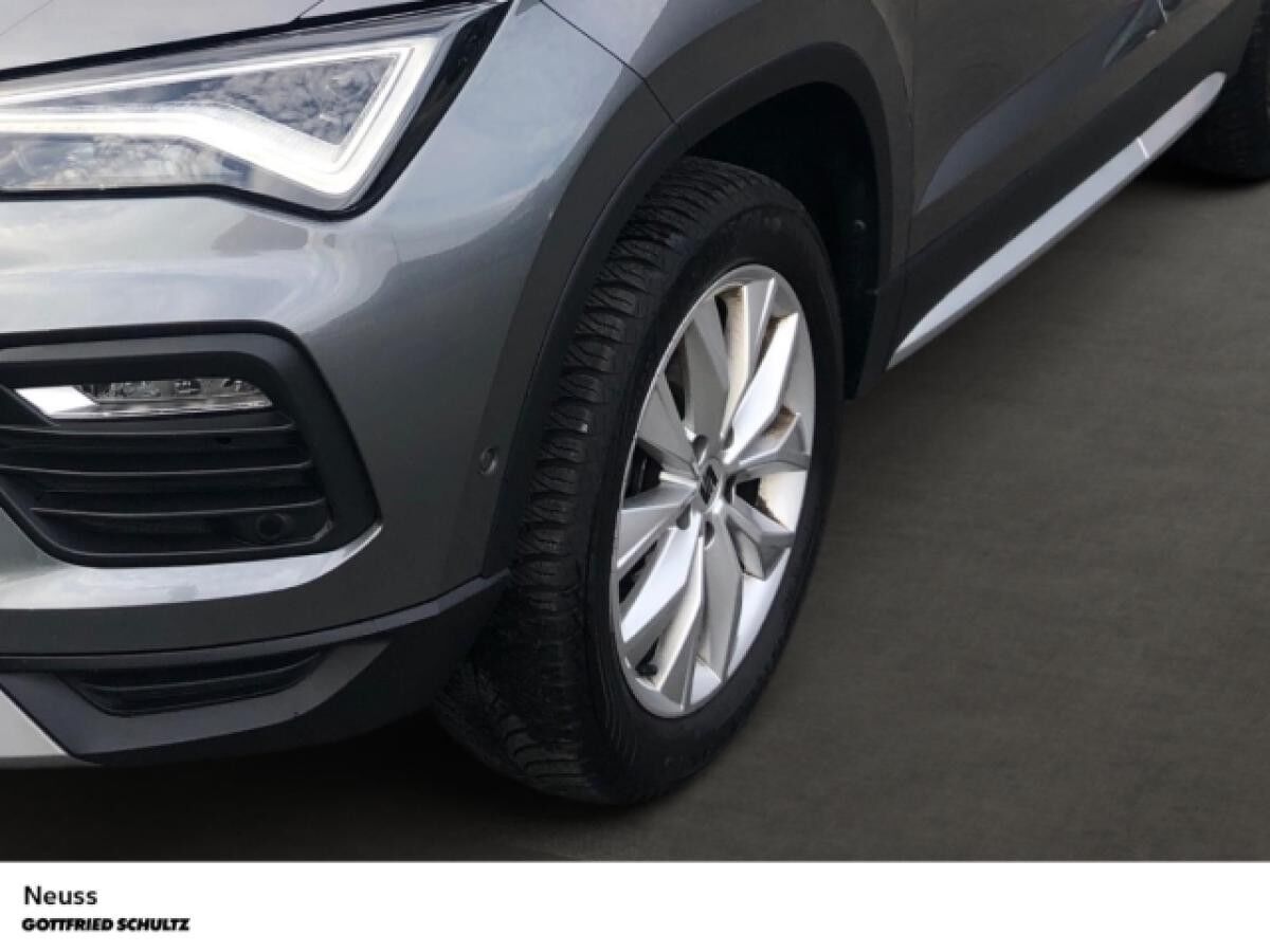Seat Ateca XPERIENCE TSI DSG NAVI SITZHEIZUNG EINPARKHILFE LED