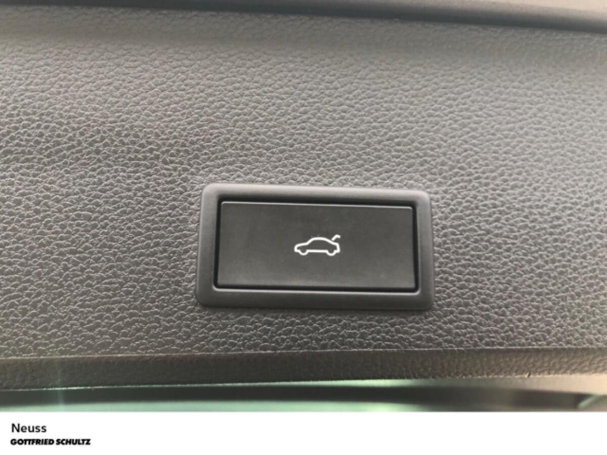 Seat Ateca XPERIENCE TSI DSG NAVI SITZHEIZUNG EINPARKHILFE LED