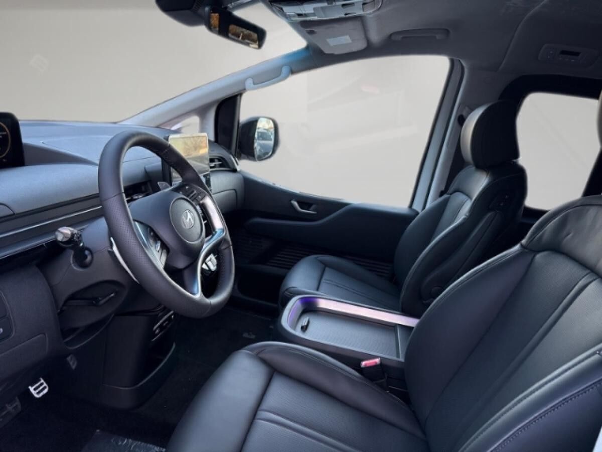 Hyundai STARIA 1.6 Signature⚠️| 7-Sitze | Klimaauto. | Sitzheizung | Rückfahrkamera