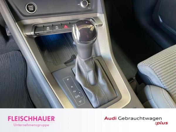 Audi Q3 S line 35 TDI AHK LED virtual cockpit Navi 19''