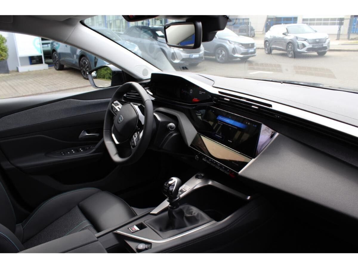 Peugeot 308 Allure PureTech 130 6Gang Schaltgetriebe