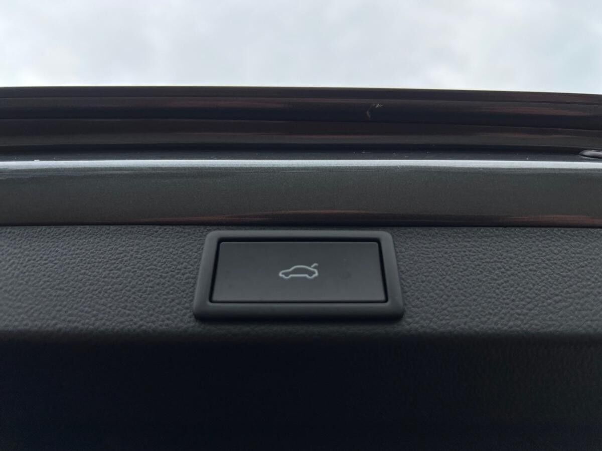 Skoda Octavia Combi Tour TDI DSG *NAVI*AHK*RFK*