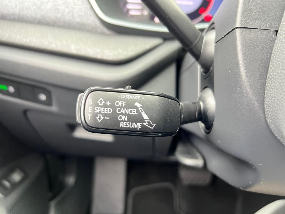 Skoda Octavia Combi Tour TDI DSG *NAVI*AHK*RFK*