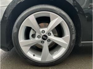 Audi A3 Limousine advanced 35TFSI S-tronic / AHK, RFK