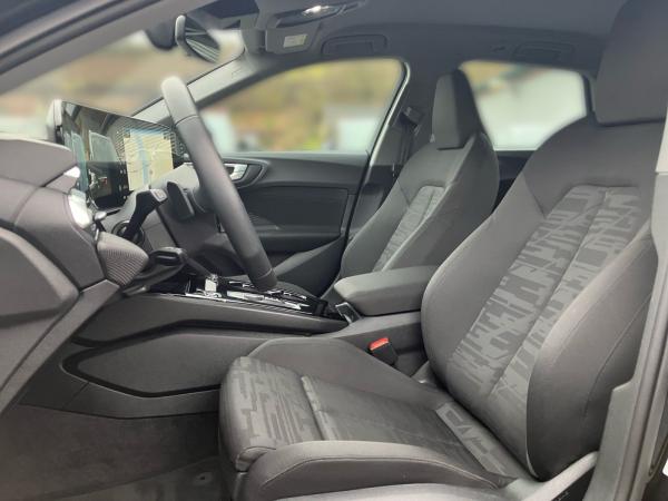 Audi A5 Avant TFSI S-tronic / MMI-Navi plus, ParkAssi