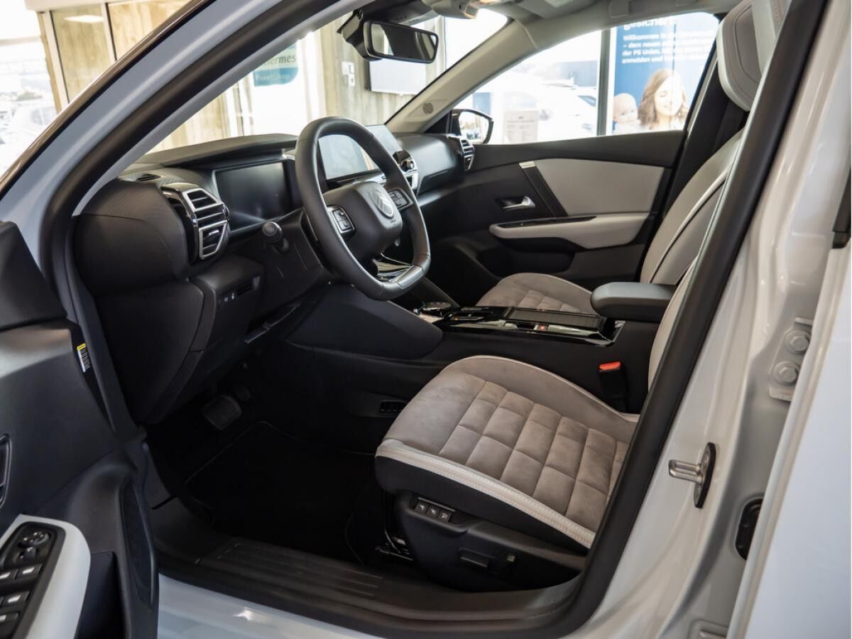 Citroën C4 Lim. 1.2 Max 145 mHEV KAMERA SSD NAVI ACC LED