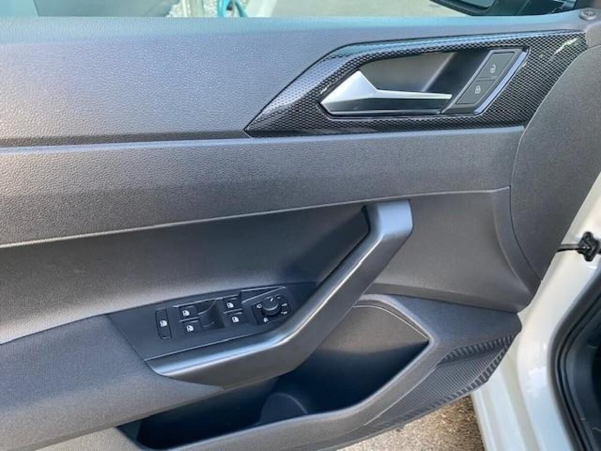 Volkswagen Polo 1.0 TSI LIFE KAMERA LED SHZ APPLE-CAR-PLAY