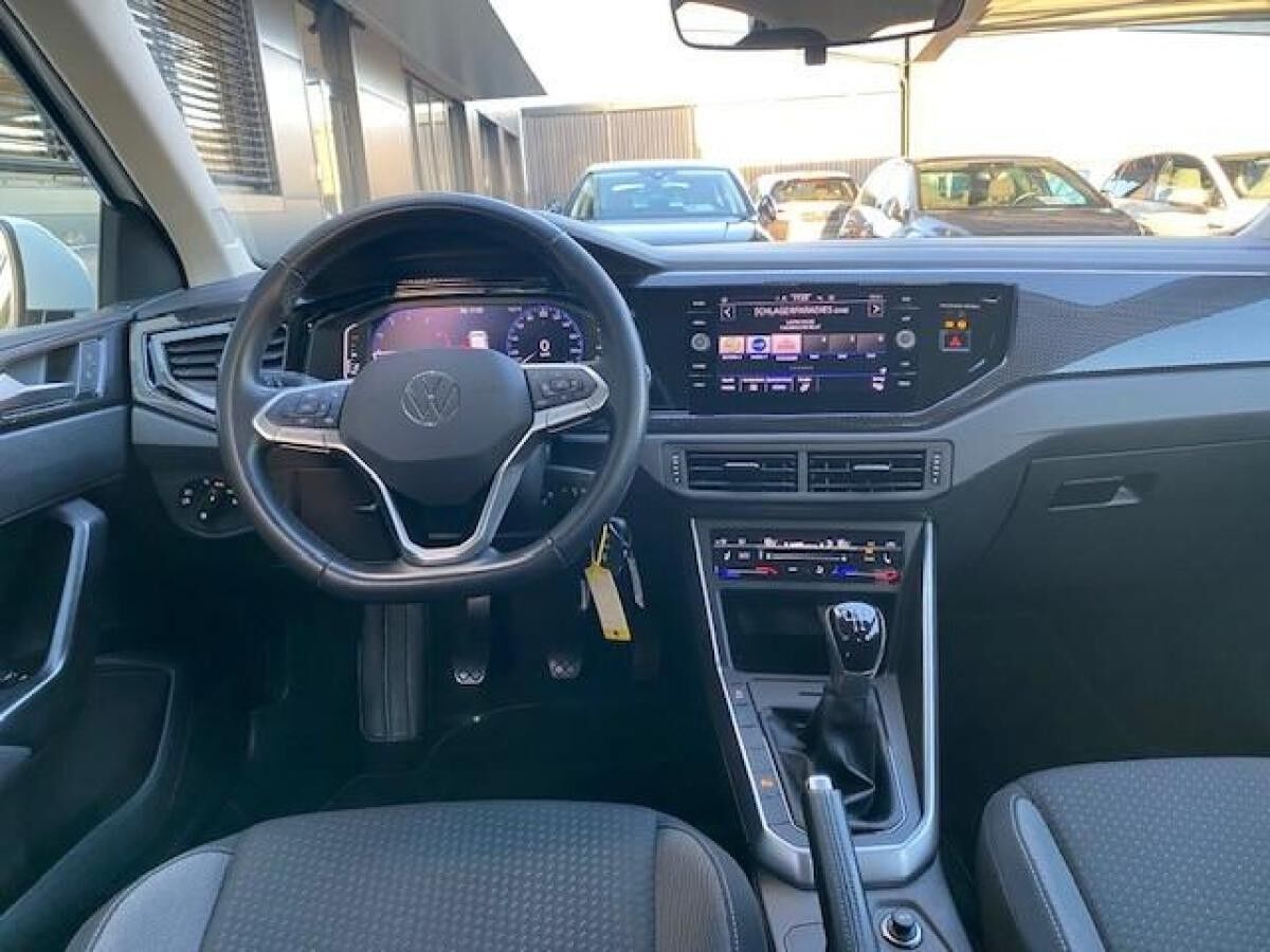 Volkswagen Polo 1.0 TSI LIFE KAMERA LED SHZ APPLE-CAR-PLAY