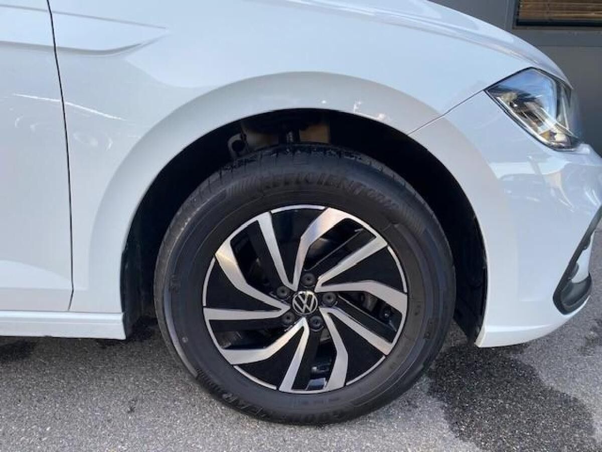 Volkswagen Polo 1.0 TSI LIFE KAMERA LED SHZ APPLE-CAR-PLAY