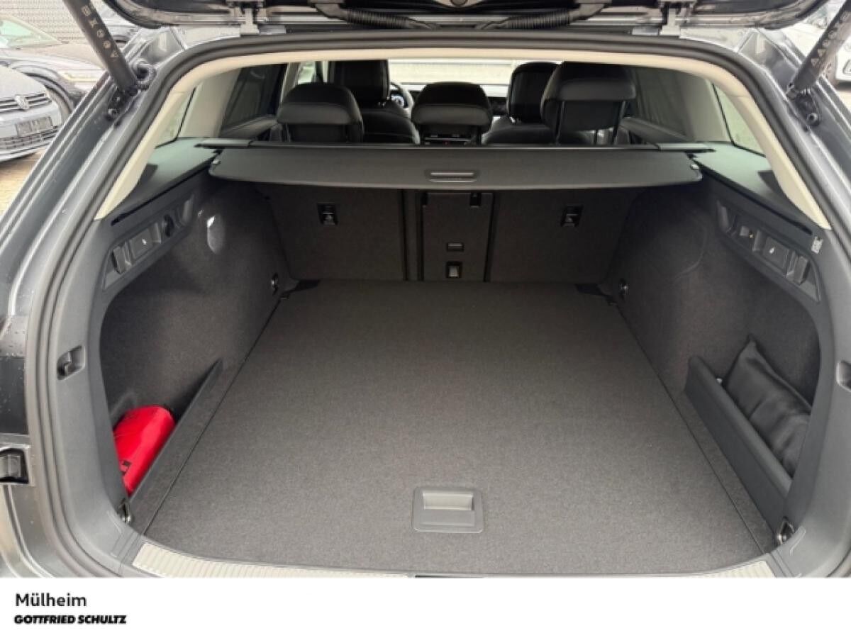 Volkswagen Passat Elegance 2.0 TDI 4MOTION (Mülheim)