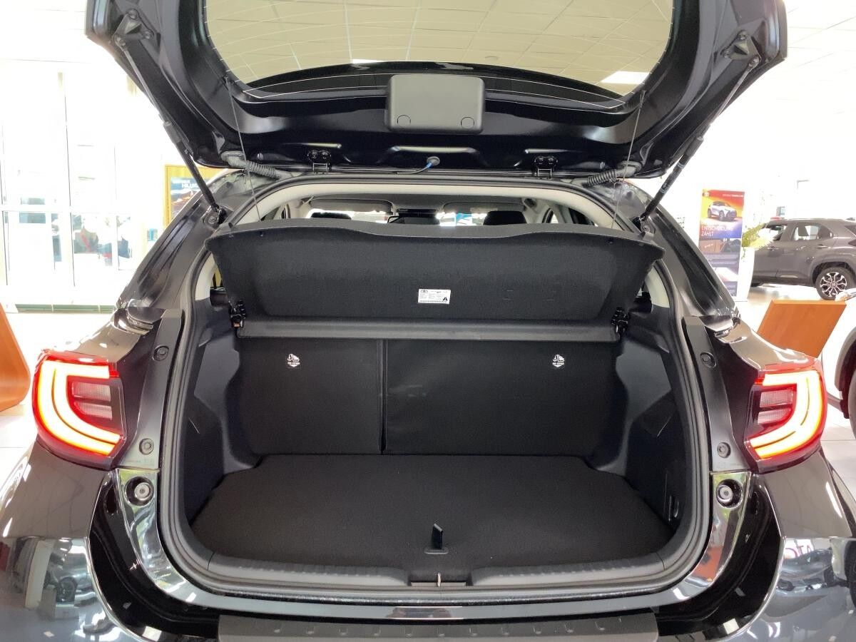 Toyota Yaris Teamplayer *Sofort Verfügbar*