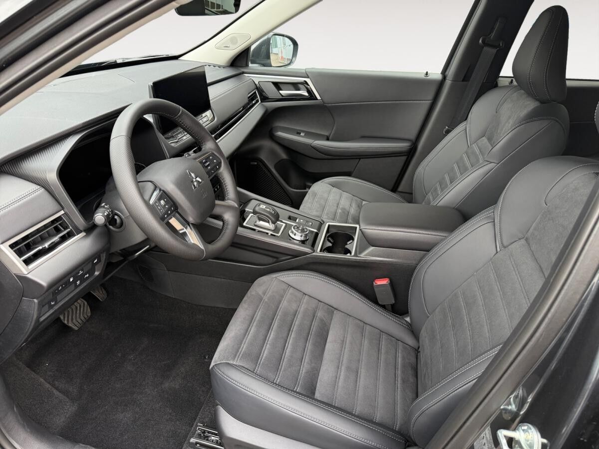 Mitsubishi Outlander Outlander 2.4L PHEV Intro Edition ❗SONDERPREIS❗