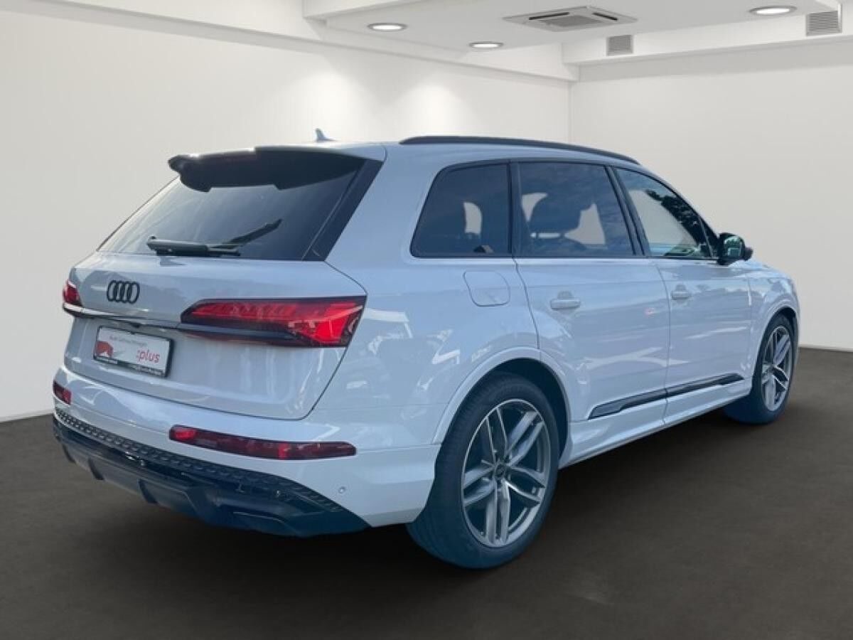 Audi Q7 S line 45 TDI quattro, 21 Zoll, AHK, Optikpaket Schwarz, Matrix, Head-Up, 8-Fach bereift