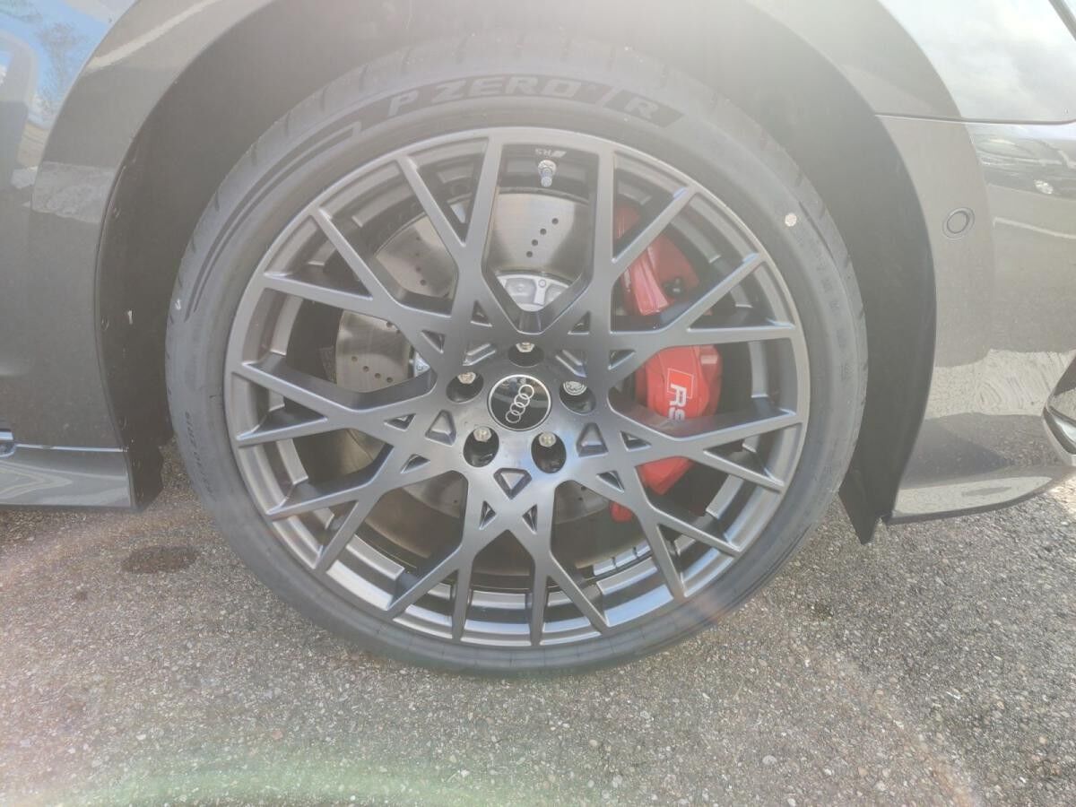 Audi RS3 RS 3 Sportback S tronic Audi RS3 RS 3 Sportback S tronic