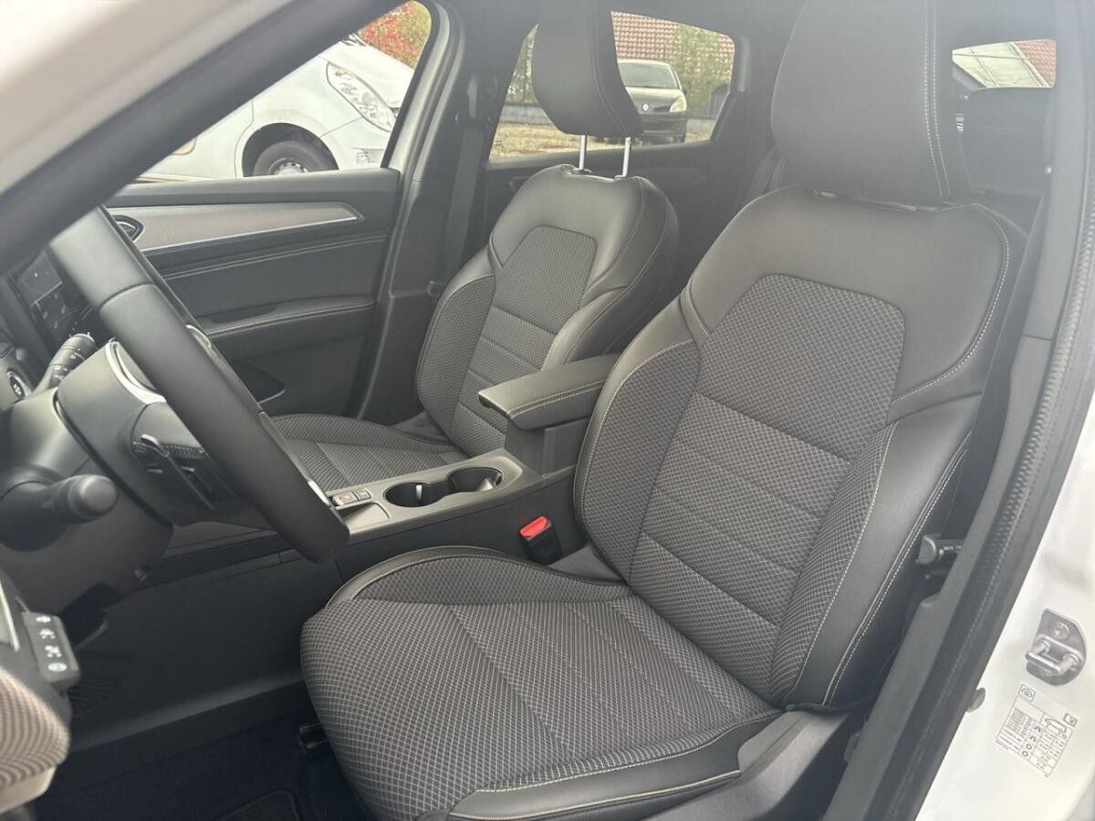 Renault Arkana TECHNO Mild Hybrid 140 EDC - sofort verfügbar -