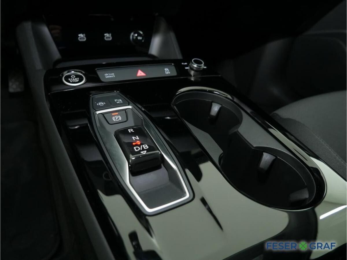 Audi A6 e-tron Avant performance matrix LED/v-Cockpit
