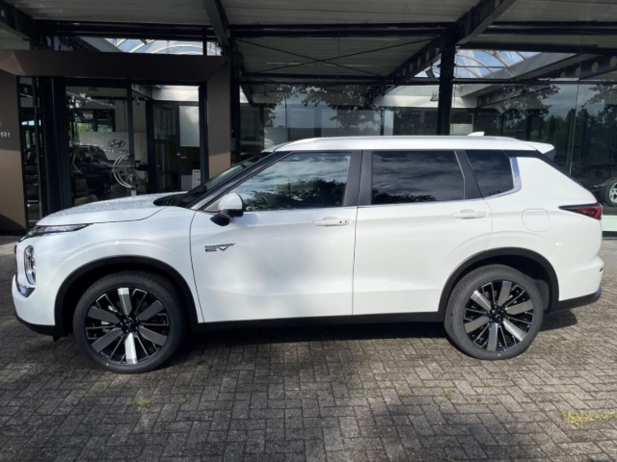 Mitsubishi Outlander PHEV Plus +++NUR GEWERBEKUNDEN+++