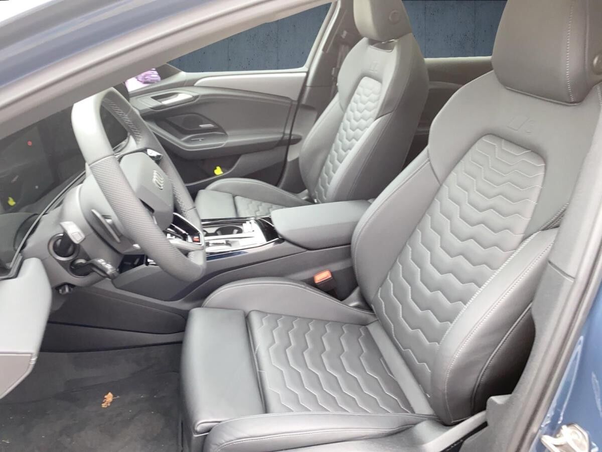 Audi A6 e-tron A6 Avant e-tron Luft PANO 20 Matrix HUD virtSpieg