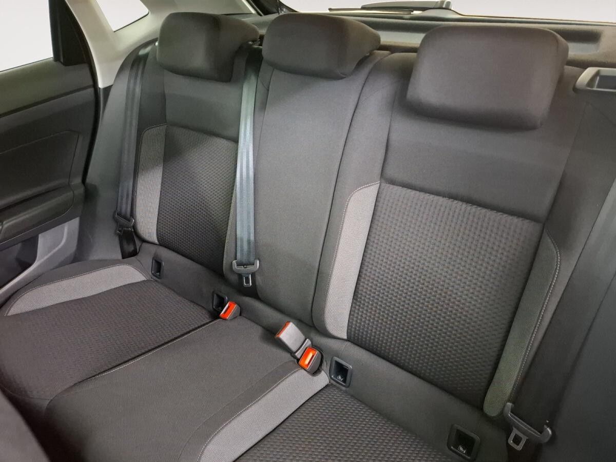 Volkswagen Polo VI 1.0 TSI Life Navi SHZ CarPlay ACC