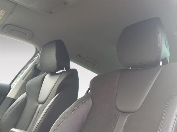 Skoda Octavia Combi Tour 2,0 TDI DSG *SHZ*KAMERA*LED*