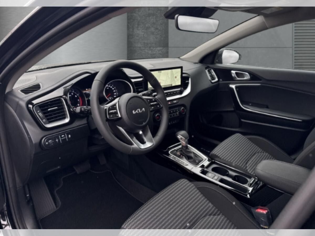 Kia Ceed SW 1.5T 48V DCT ULTIMATE Edition Style-Paket *BLACK WEEKS*