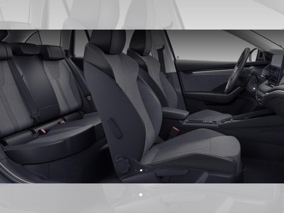 Skoda Octavia Combi 2.0 TDI *PRIVAT*SOFORT* l DSG l MATRIX l AHK l NAVI l KESSY l 360° l HUD l