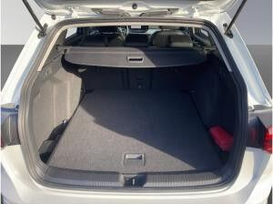 Volkswagen Golf VIII