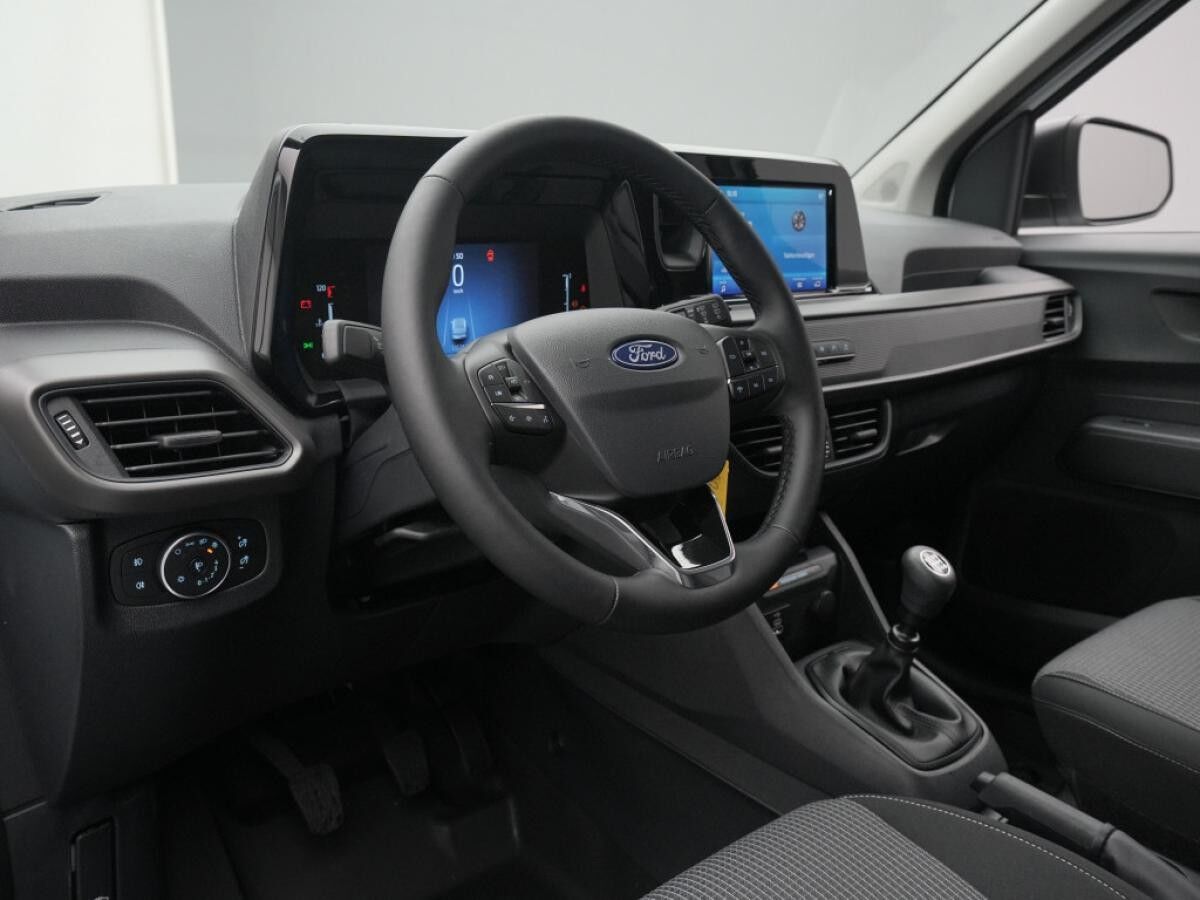 Ford Transit Courier Kasten Trend /PDC