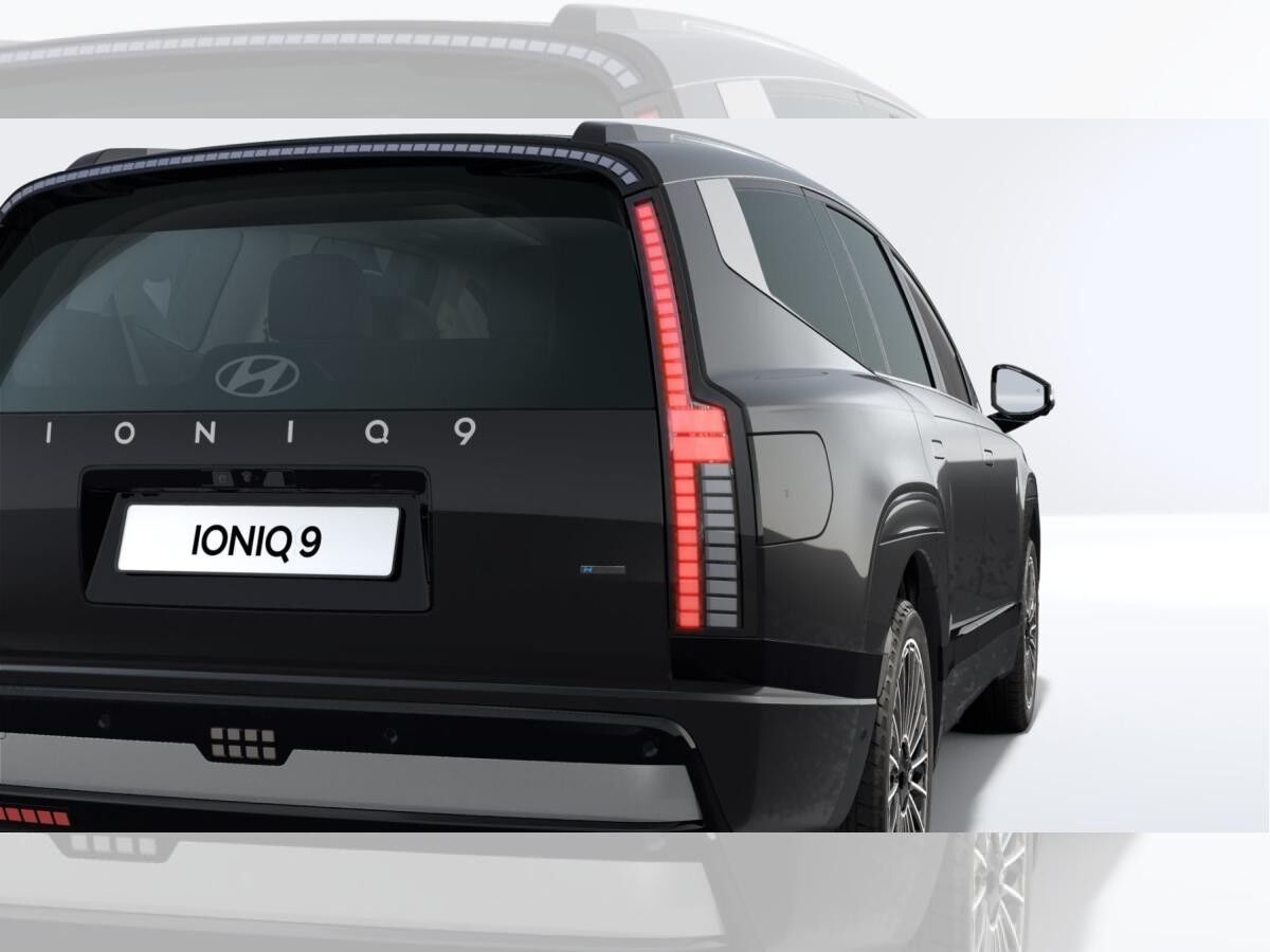 Hyundai IONIQ 9 7-Sitzer 110kWh (307 PS) 4WD UNIQ + Panorama-Glasschiebedach