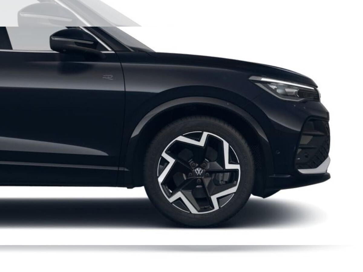 Volkswagen Tiguan R-Line 1.5 l eHybrid / NAVI