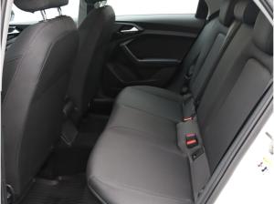 Audi A1 Sportback advanced 30 TFSI / MMI-Radio+, SHZ