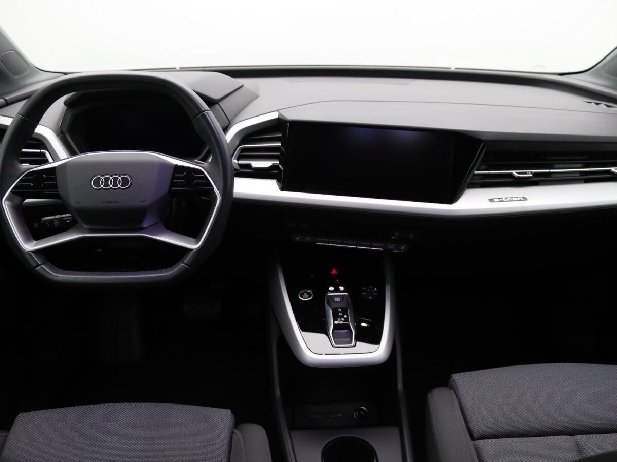 Audi Q4 e-tron 35 / MMI-Navi plus, ParkAssi, LED, RFK