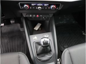 Audi A1 Sportback advanced 30 TFSI / MMI-Radio+, SHZ