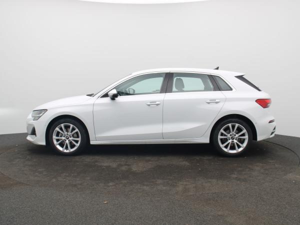Audi A3 Sportback advanced 35TDI S-tronic / Navi, RFK