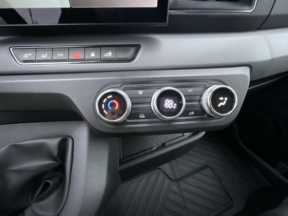 Renault Master L3H2 dCi150 Hecktüren270° Holz komplett Kamera