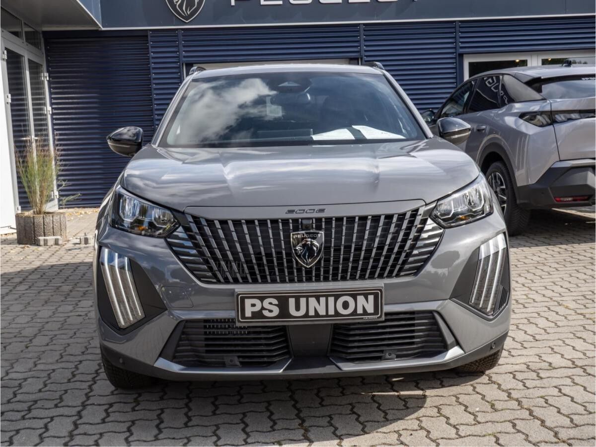 Peugeot 2008 1.2 Hybrid 145 Allure *LAGERABVERKAUF*